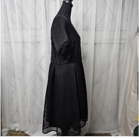 Eloquii Black, Mesh and Lace, Fit & Flare Dress - Picture 5 of 12